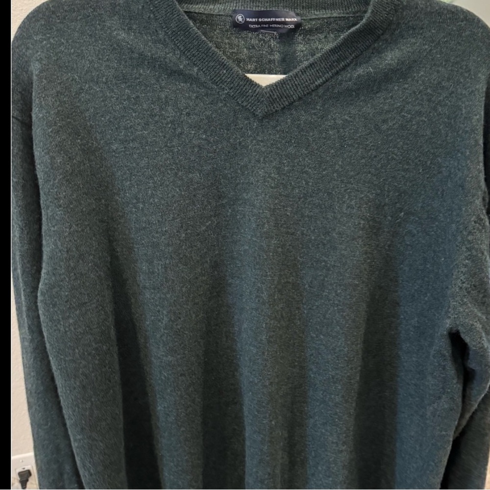Hart Schaffner Marx V-Neck Sweater in Deep Green - Picture 7 of 8